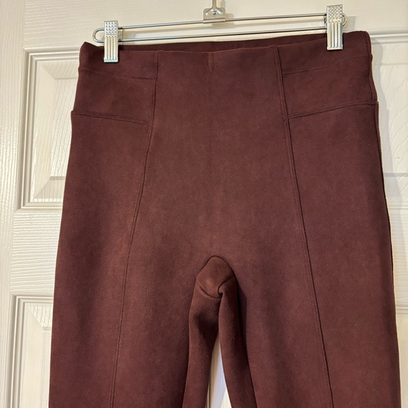 SPANX Faux Suede Leggings In Burgundy Size Small - Picture 9 of 16